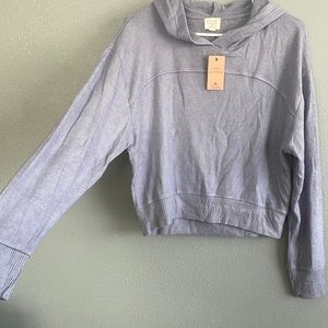 NWT hooded semi crop sweater